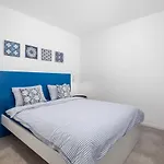 فيلة Lomida أوباتيا